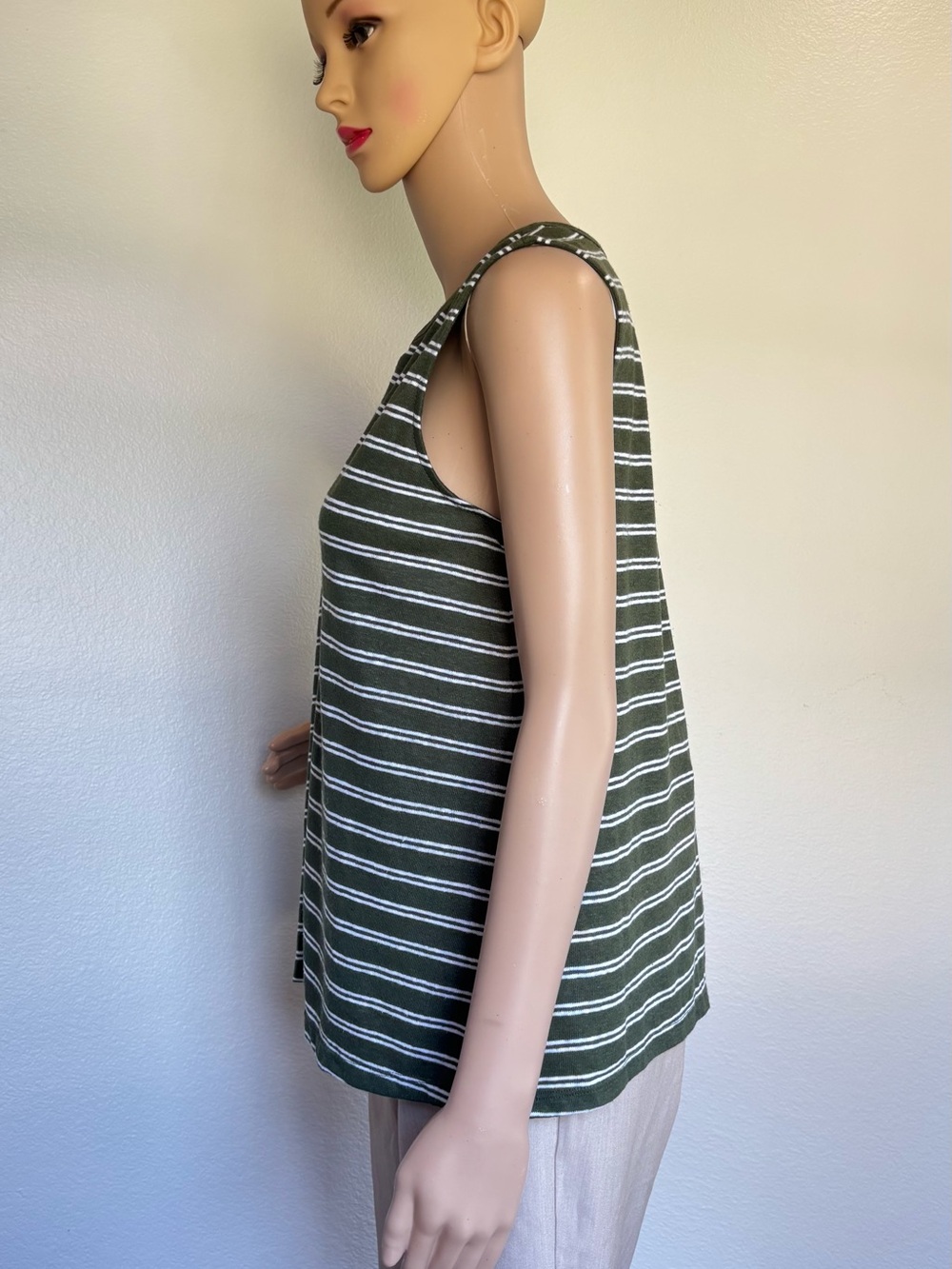Old Navy Olive and White Striped Sleeveless Split-Neck Tank - Picture 5 of 13